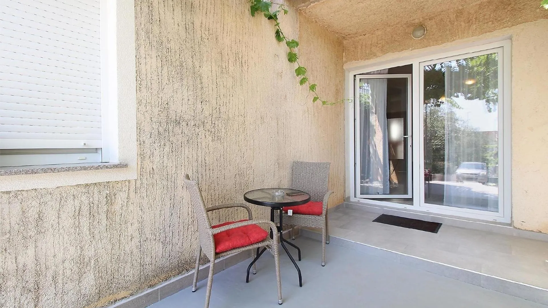 Apartment Ferienwohnung Fuer 2 Personen Ca 45 Qm In Pula, Istrien Istrische Riviera Croatia